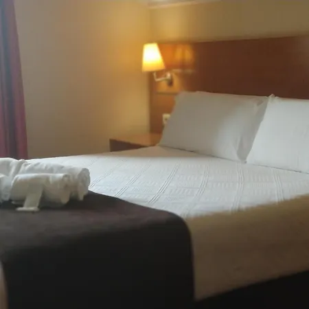 Avion By Bossh! מלון