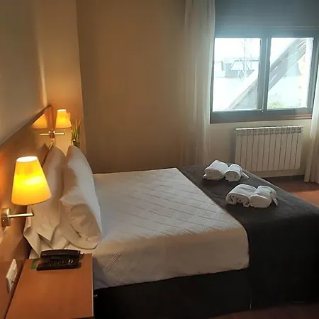 Avion Hotel