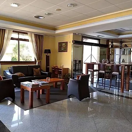 Avion Hotel