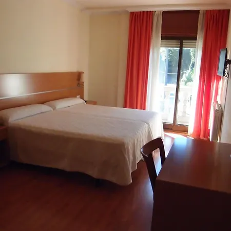 Avion Hotel 2*