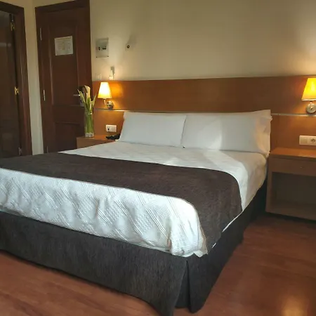 Avión By Bossh Hotel 2*