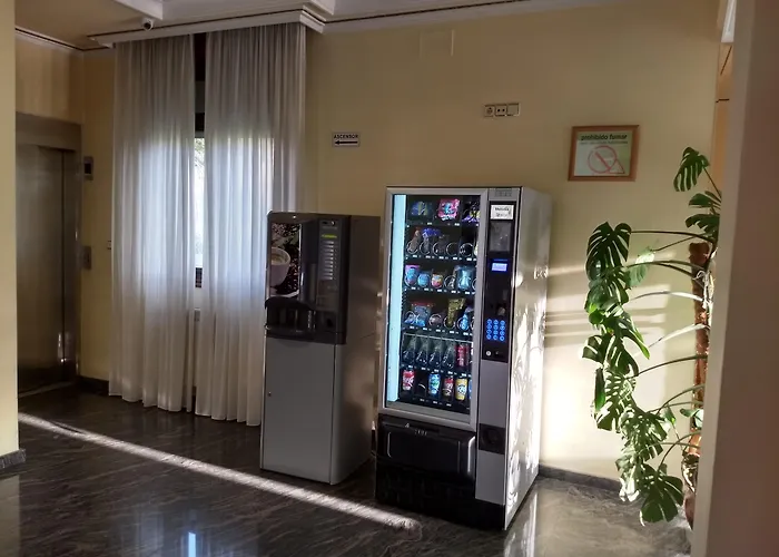 Hotel Avion By Bossh! 2*