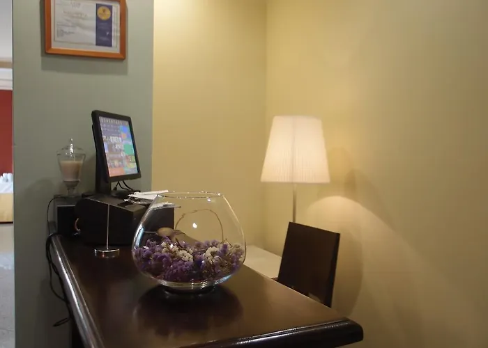 מלון Avion By Bossh!